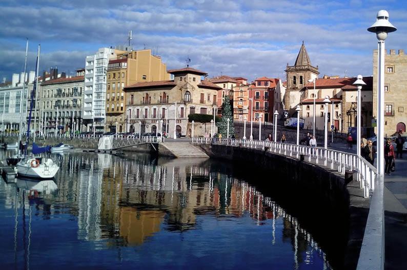 El Encanto De La Fueya Con Parking Gratuito Apartment Gijon Exterior photo
